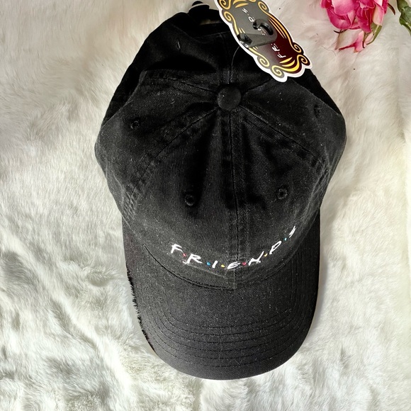 New with tags FRIENDS HAT adjustable. Black with multicolored writing. Unisex - Picture 3 of 5